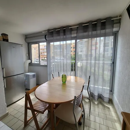 Jolie Avec Piscine Prive Apartamento